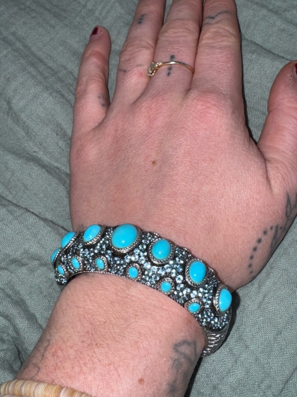 Judith Ripka Turquoise, blue topaz and Sterling silver Cabochon Cuff Bracelet - Picture 14 of 16
